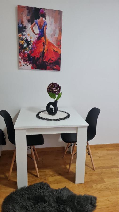 Kralj Studio Jagodina Εξωτερικό φωτογραφία