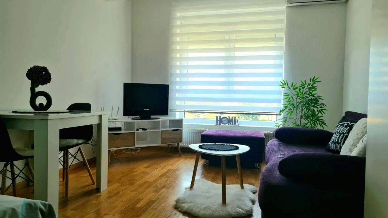 Kralj Studio Jagodina Εξωτερικό φωτογραφία